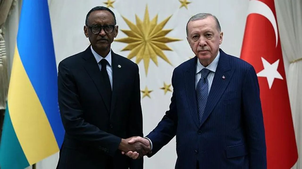 Erdoğan ve Kagame anlaşma töreninde buluştu