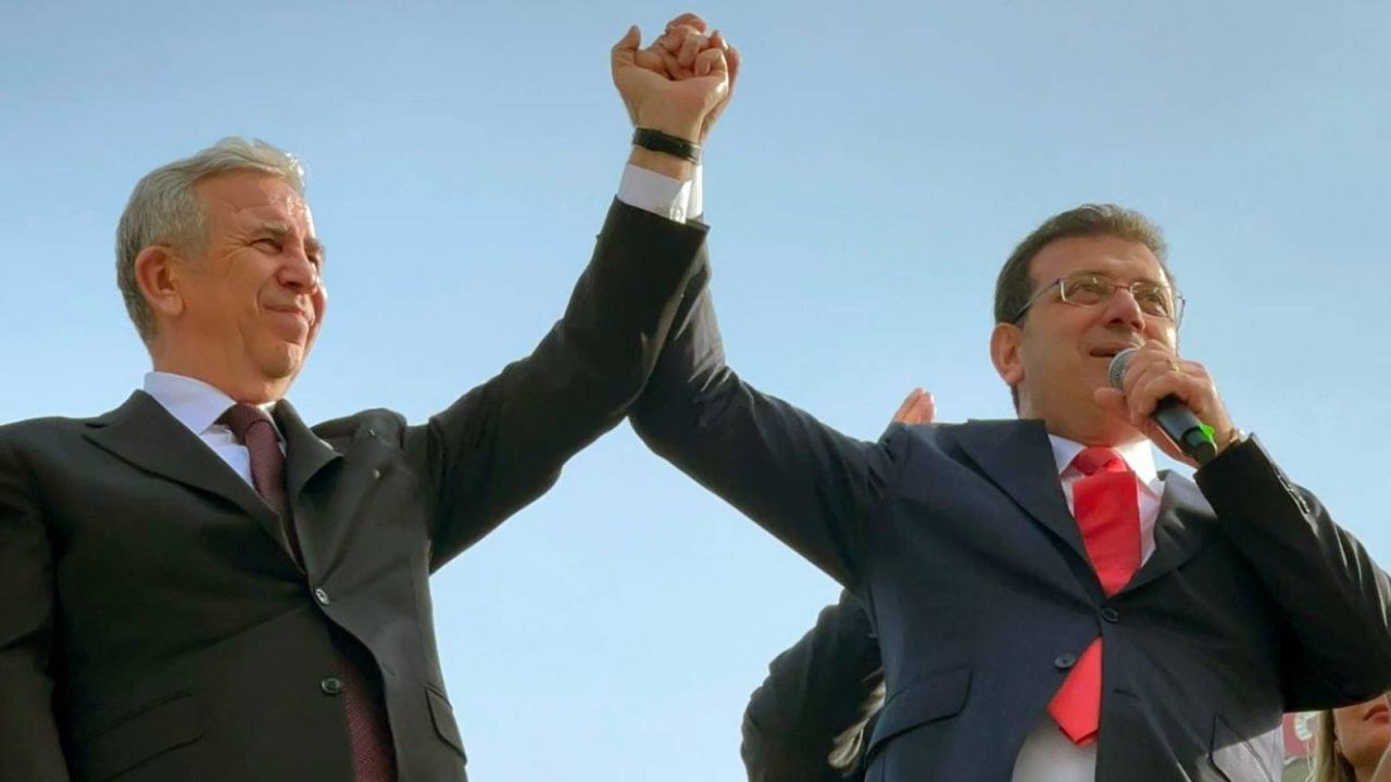 Mansur Yavaş, Ekrem İmamoğlu'nu İlk Kez Ziyaret Edecek: Ziyaret Tarihi Açıklandı