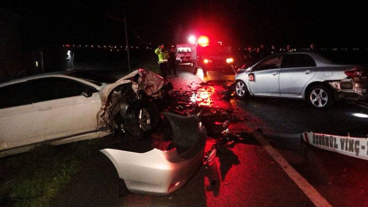 Çanakkale'de trafik kazası: 3 ölü, 1 yaralı
