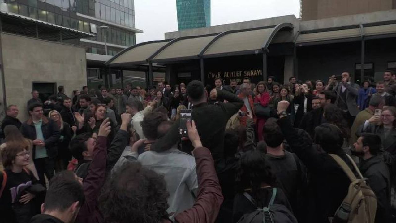 İzmir Barosu: Tutuklu Öğrencilerde İşkence İzleri Tespit Edildi