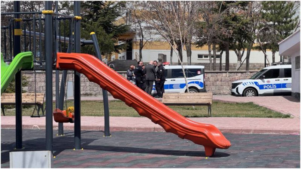 Kayseri'de bir parkta yaşanan bıçaklı kavgada 14 yaşındaki çocuk ağır yaralandı