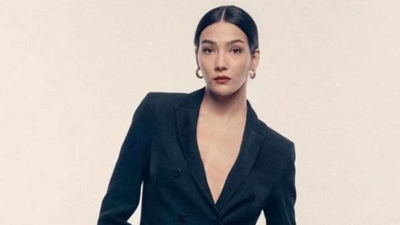 Oyuncular Sendikası'ndan Aybüke Pusat'a Destek: Düşüncesini Dile Getiren Hiçbir Oyuncu İşinden Edilemez!