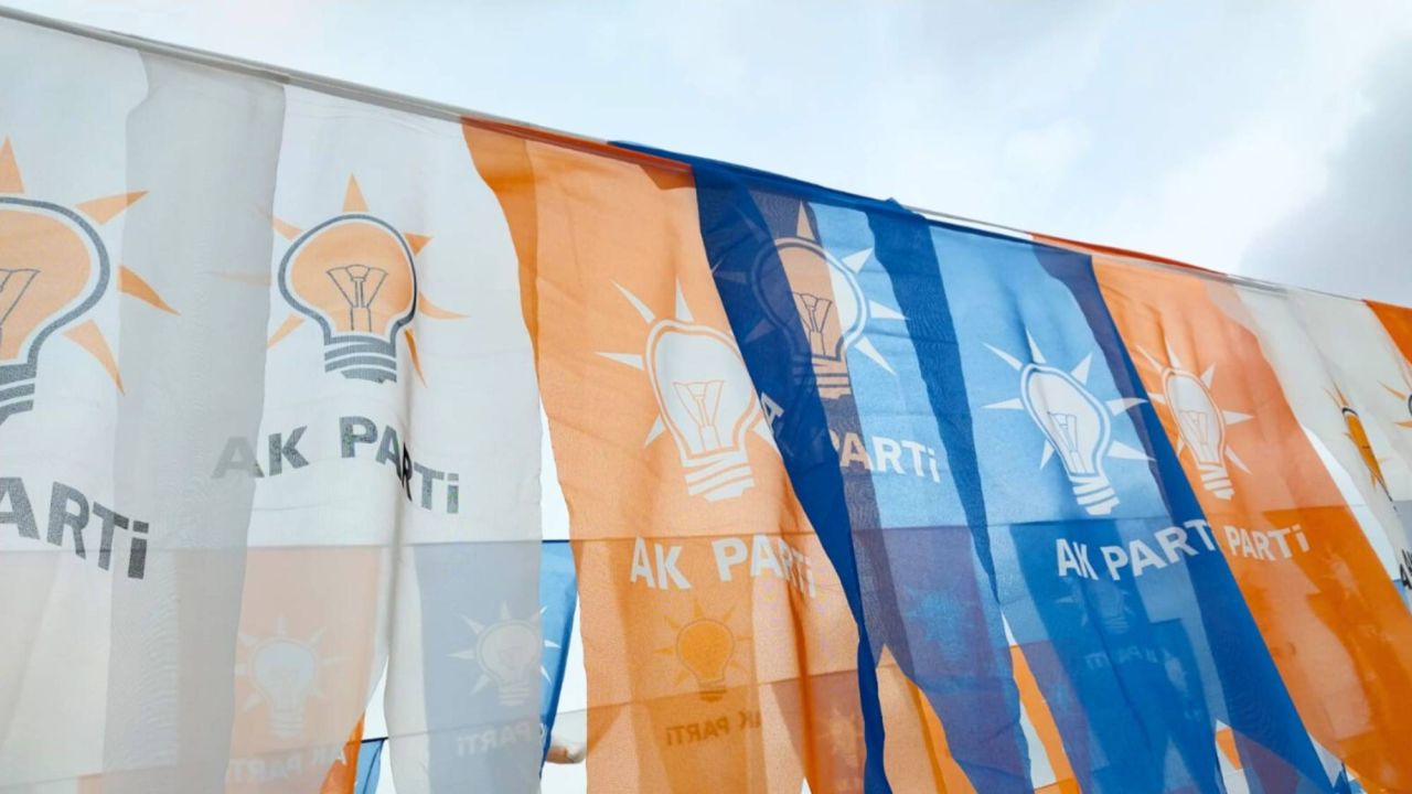 AKP'ye gönül verenlerin gidişattan duyduğu mutsuzluk ve endişe