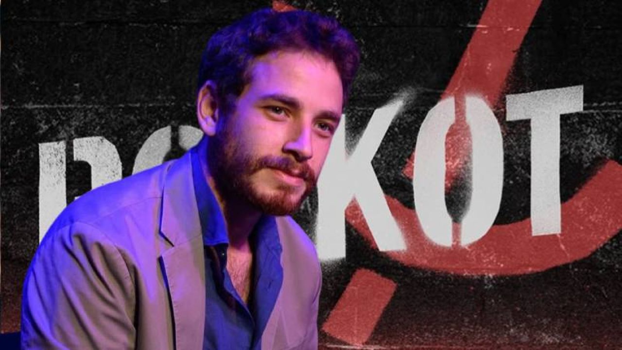 Cem Yiğit Üzümoğlu, WhatsApp Grubundaki Mesajlar Nedeniyle Boykot Çağrısından Sonra Gözaltına Alındı