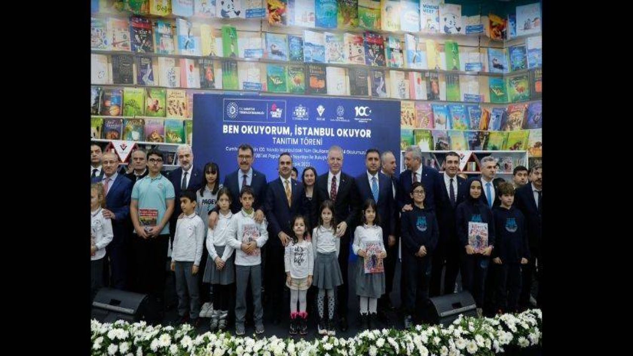 İstanbul Valiliği, kitaplarla ilgili iddiaları yalanladı: Proje bizim, hiçbir siyasi parti alakalı değil