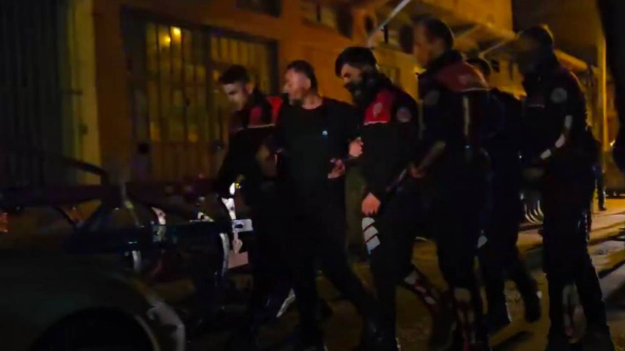 Polis, intihar etmek isteyen vatandaşı eski eşiyle görüştüreceği sözüyle ikna etti