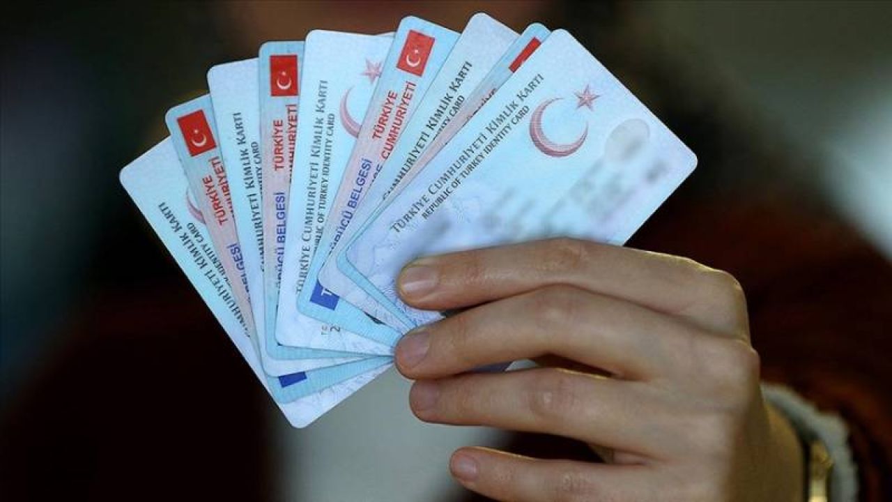 Kimlik Birleştirme İşlemi Detayları Açıklandı: Ücretsiz ve Sadece 5 Dakikada Tamamlanıyor