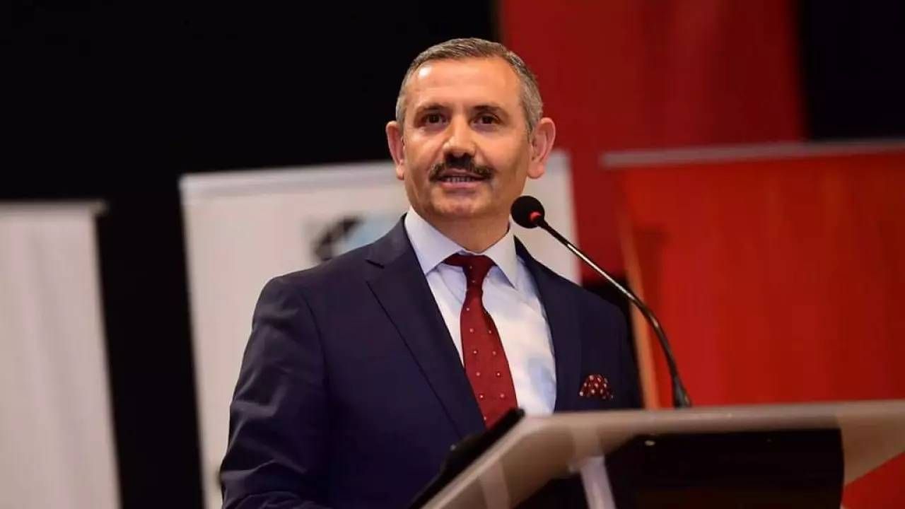 Esenyurt Belediye Başkan Yardımcısı Ümit Ünal'ın Halka Yönelik Hakaret İçeren Sözleri Tepki Çekti