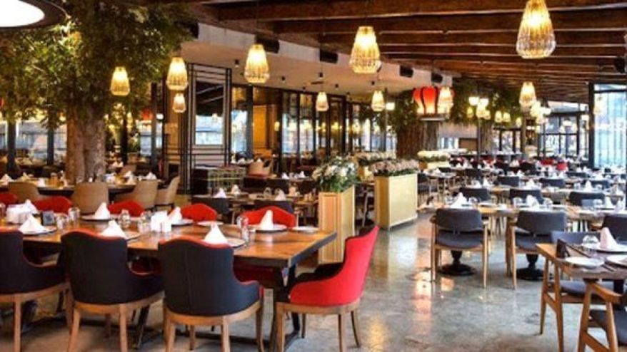 Kafe ve Restoranlarda Zorunlu Ek Bedel Uygulaması Sona Eriyor
